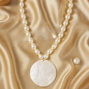 shall-necklace
